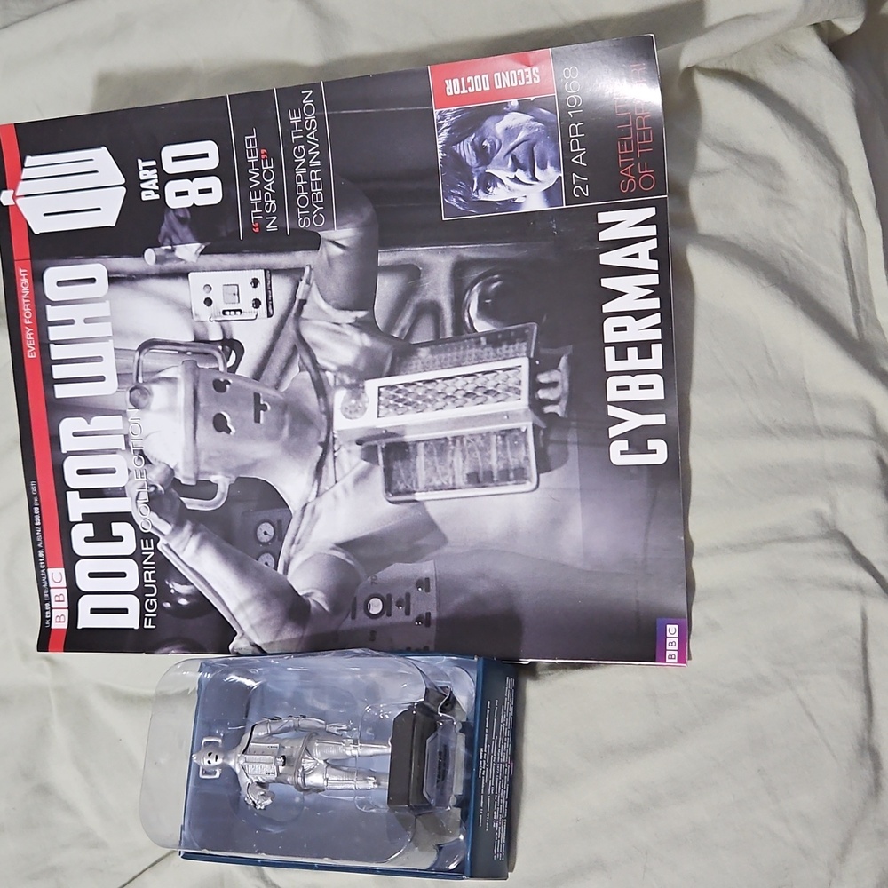 Doctor Who Figurine of a Cyberman